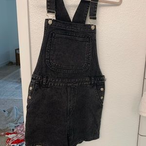Honey punch black short overalls